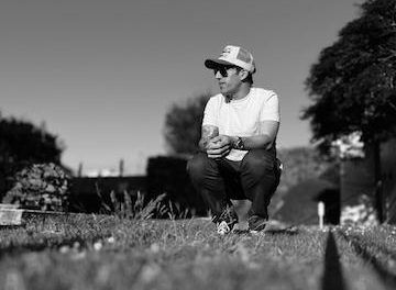 Juan Castro estrena «Cuando ya no queda nada de lo que huir», segundo adelanto de su disco en solitario