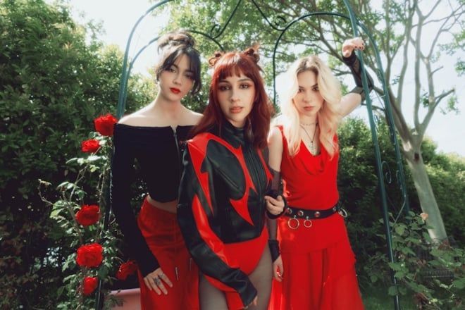 The Warning nos presentan su nuevo álbum «Keep Me Fed»
