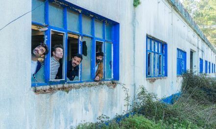 Combo Paraiso deslumbran con su nuevo disco «Todo bien todo el rato»